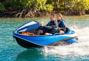 Cooling Systems in Electric Mini Jet Boats Closed-Loop vs Open-Loop Cooling, Reliability, Saltwater Exposure, and Long-Term Durability